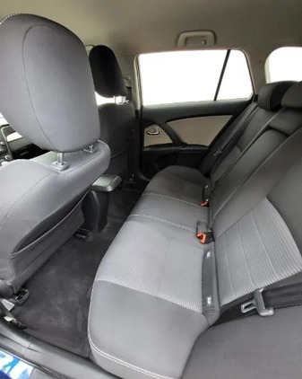 Toyota Avensis cena 35000 przebieg: 320000, rok produkcji 2015 z Łosice małe 92